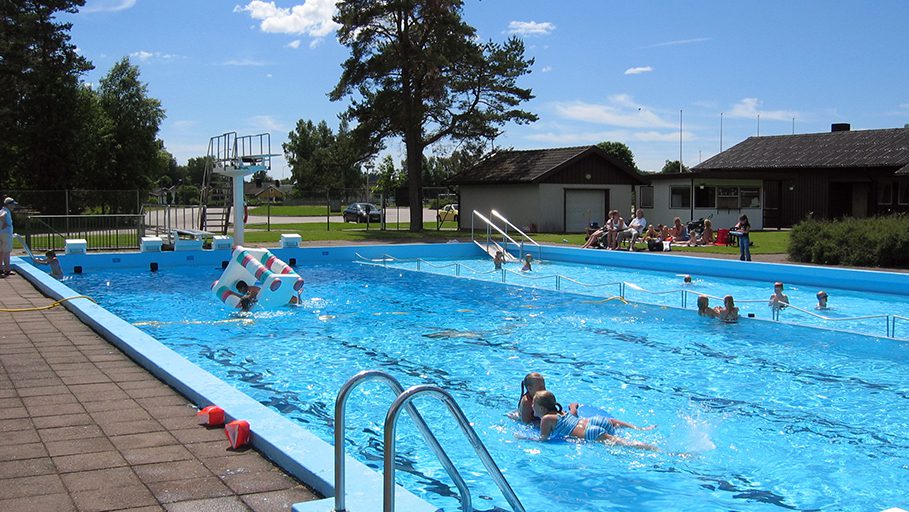 Bild på simskolepersonalen på Sjöviksbadet